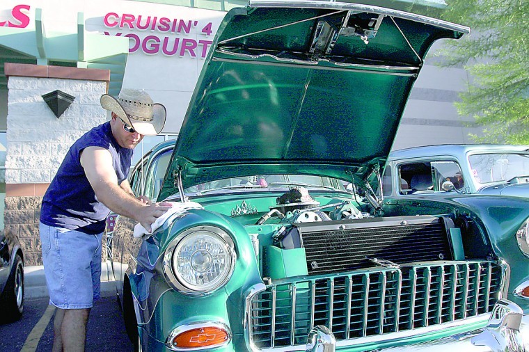 Cruisin ' 4 Yogurt